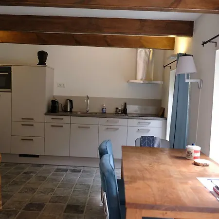 Apple Tree - Charming At Beautiful Canal In Our Idyllic Garden חאודה