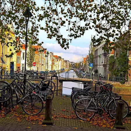 Apple Tree - Charming At Beautiful Canal In Our Idyllic Garden Semesterbostad