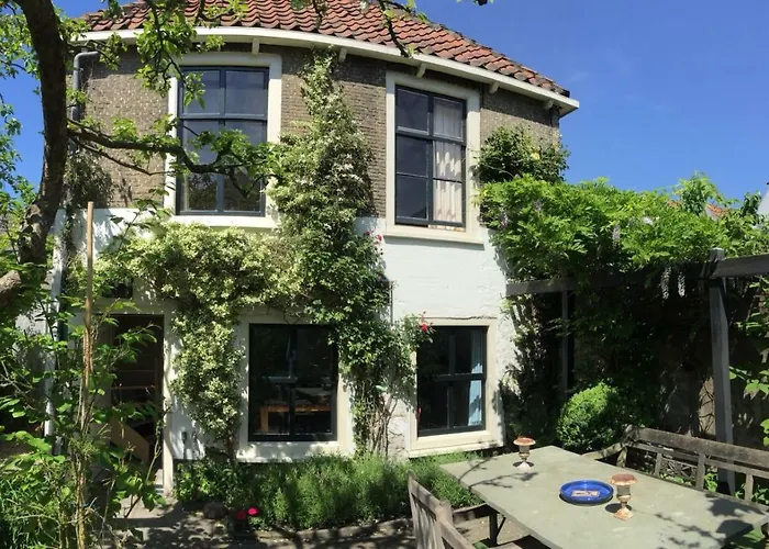 Apple Tree - Charming At Beautiful Canal In Our Idyllic Garden Vakantiehuis *