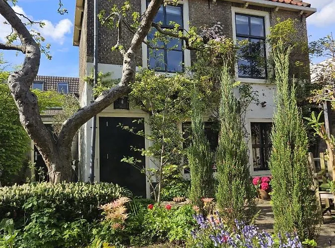 Apple Tree - Charming At Beautiful Canal In Our Idyllic Garden Casa de Férias